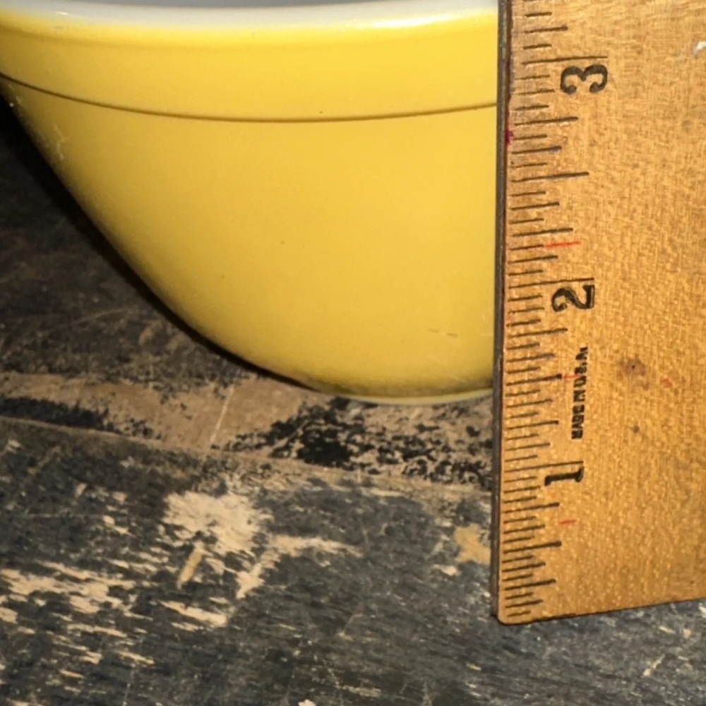 Pyrex yellow bowl - Picture 4 of 6